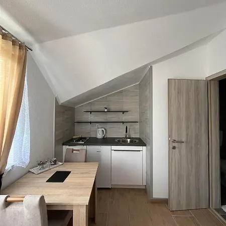 Edina Lägenhet Bihać